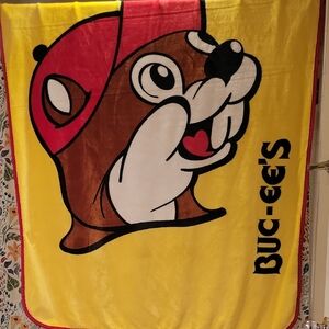 Buc-ee's Yellow and Red Plush Blanket 50x70